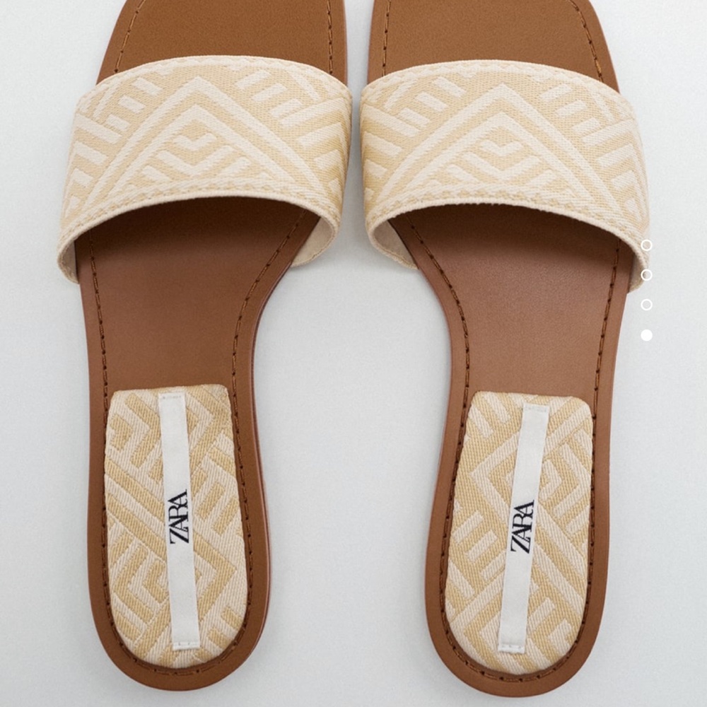 Zara sandals flat NWT size 40